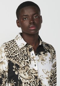 Koroshi Cămașă - black