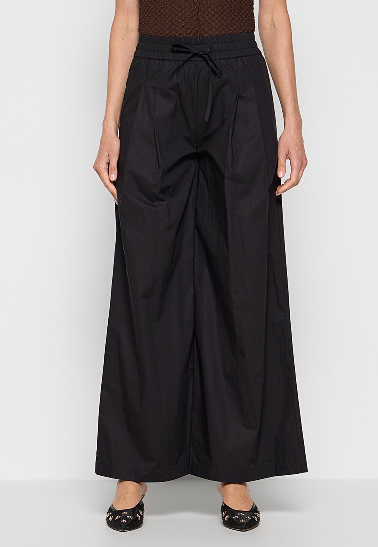 TWINSET Broek zwart TWINSET Broek zwart