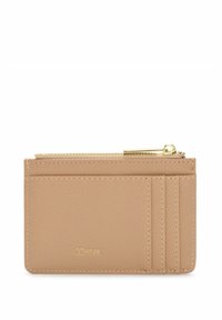 Nude skórzany portfel na karty z złotym zamkiem, wieloma kieszonkami na karty i teksturowanym wykończeniem; kompaktowy prostokątny kształt z subtelnym logo.
