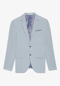 Blazer de color azul claro compuesto por una tela texturizada, con dos bolsillos frontales, cierre de dos botones y un forro interior liso de color púrpura.