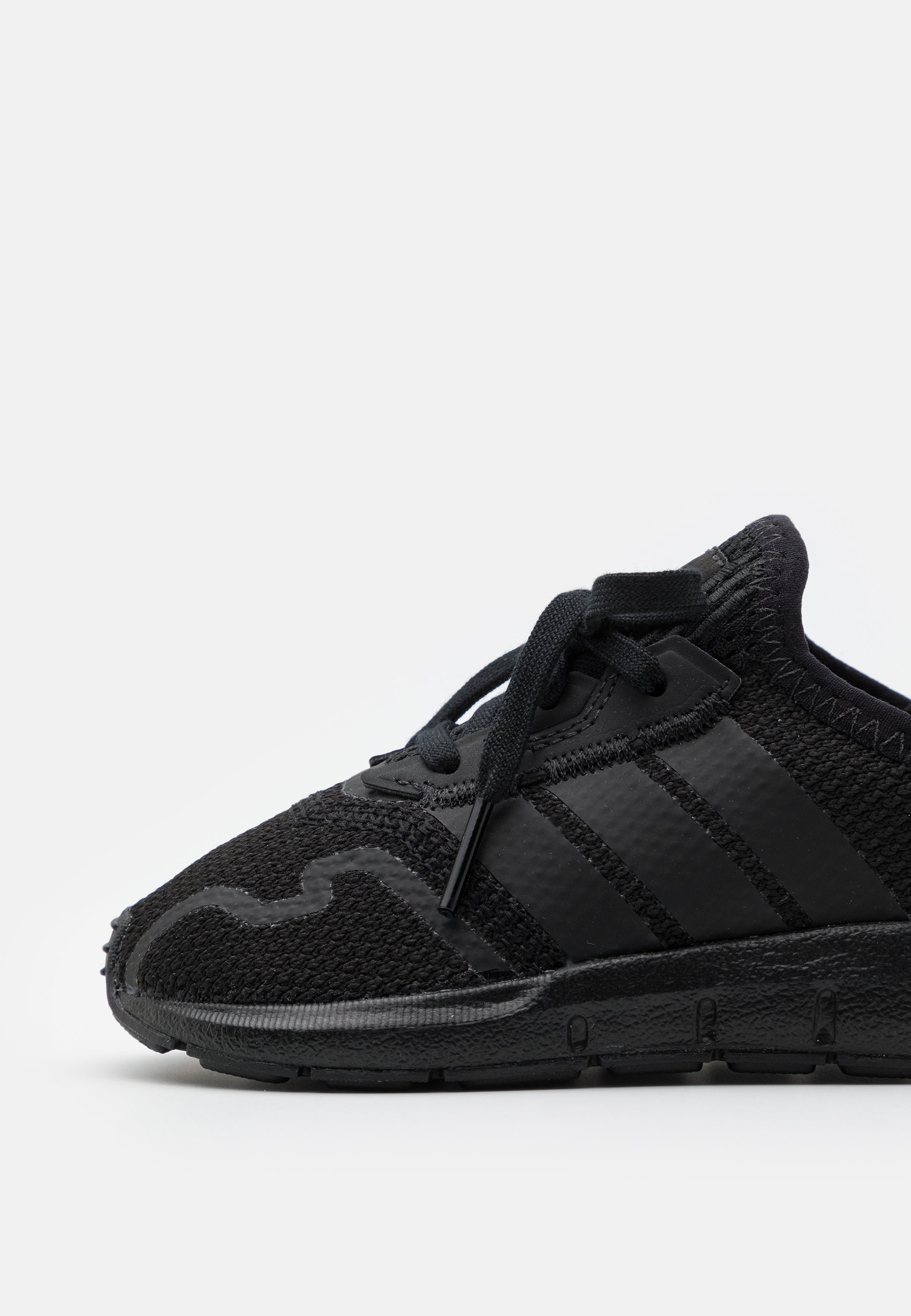 adidas Originals SWIFT RUN UNISEX - Sneakers laag - core black/Zwart -  Zalando.nl