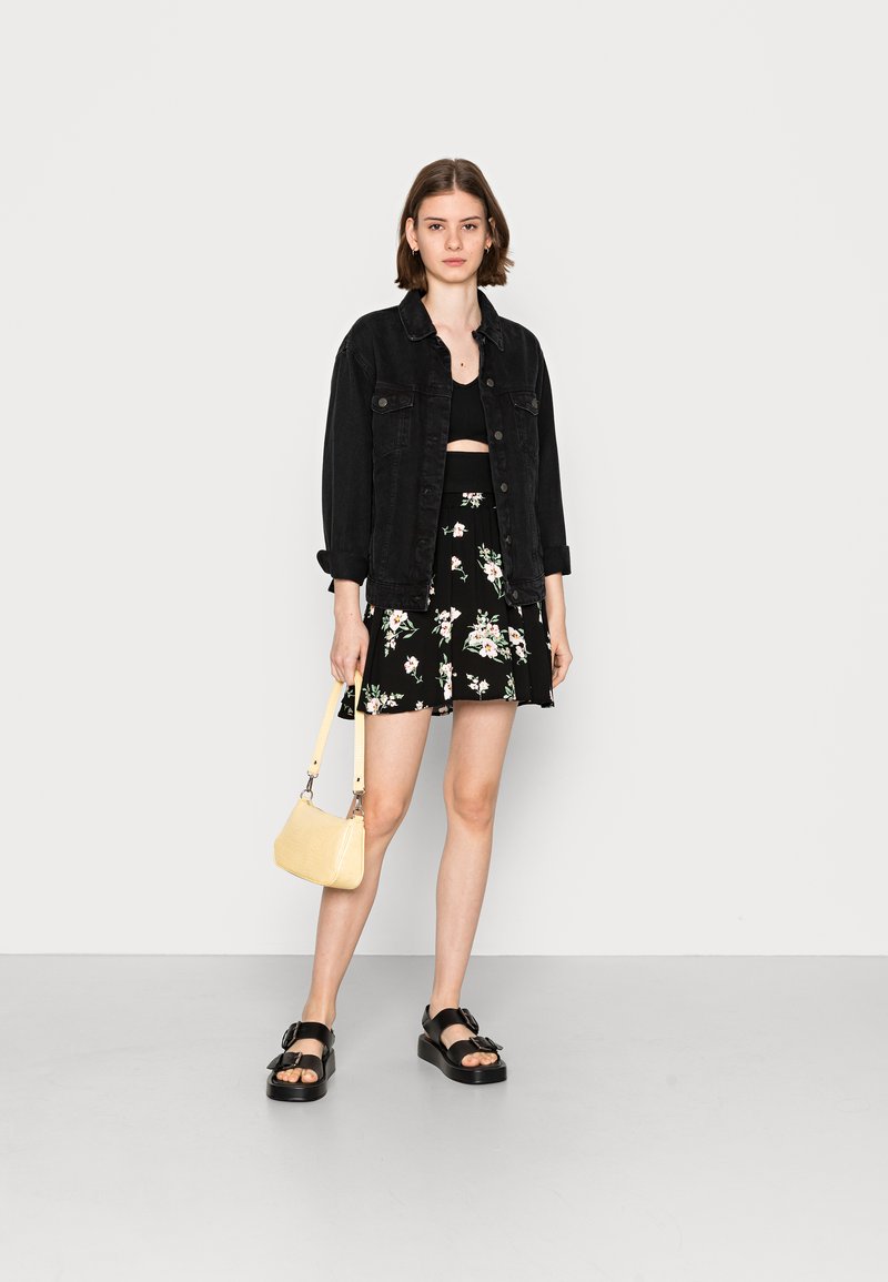 Damen Jeansröcke | Vero Moda VMEASY SKATER SKIRT Minirock sandy black/schwarz - MB47700 Damen Jeansröcke | Vero Moda VMEASY SKATER SKIRT Minirock sandy black/schwarz - MB47700
