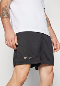 Champion TRAIN SHORTS LARGE LOGO - Sportovní kraťasy - black
