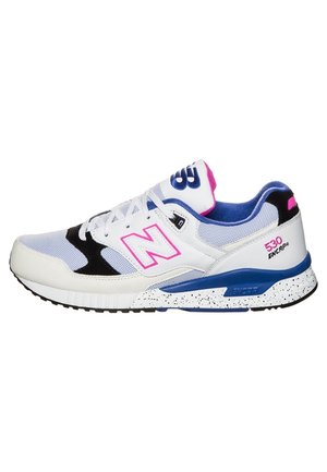Sneakersy niskie