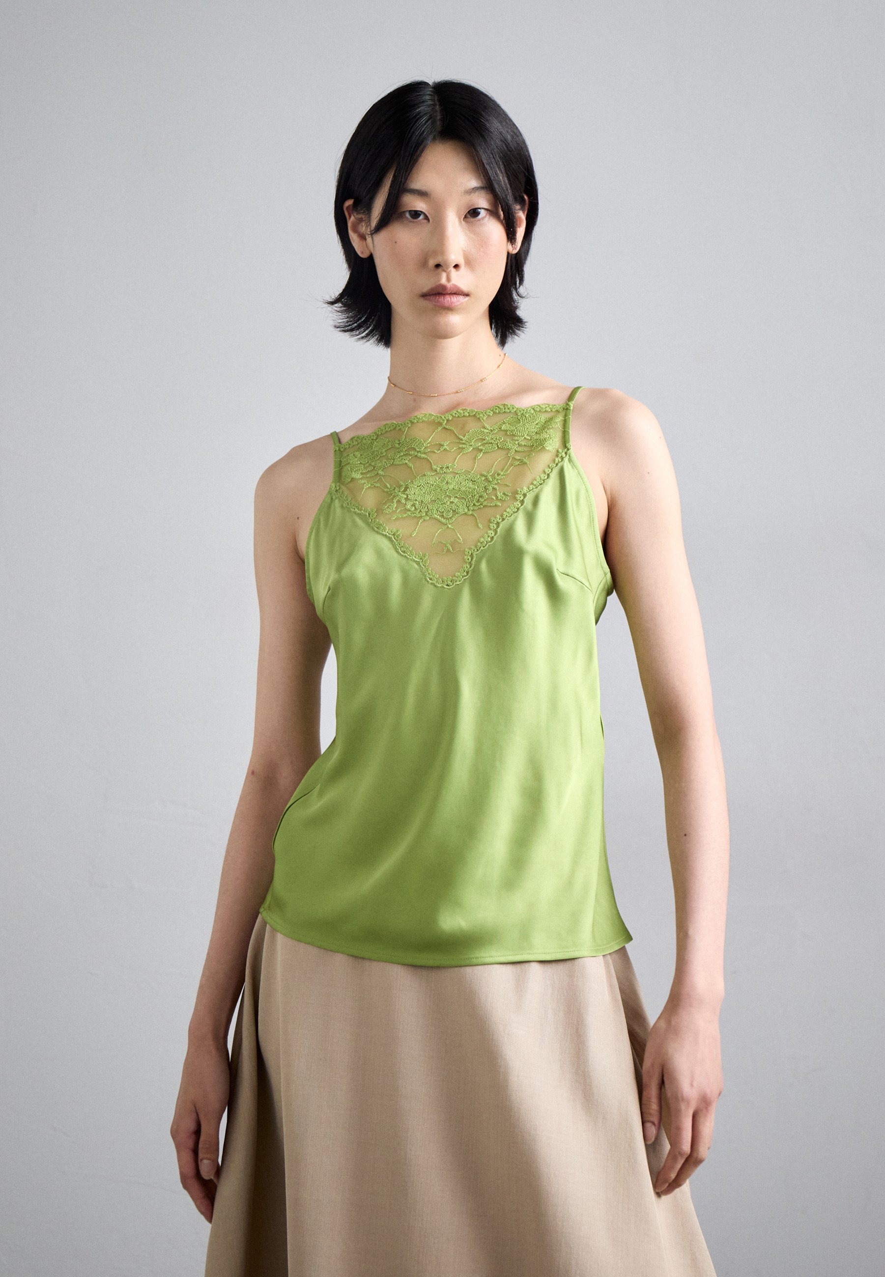 売れ筋商品|||バイマレンバーガー シャツ レディース トップス LEEBA - Top - grasshopper バイマレンバーガー シャツ レディース トップス LEEBA - Top