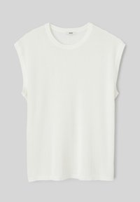 Haut blanc en maille sans manches avec col rond et motif texturé, présenté à plat sur fond gris.