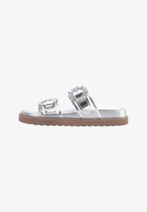 Nine West OUTDOOR  VIKO 3F - Mules - silver