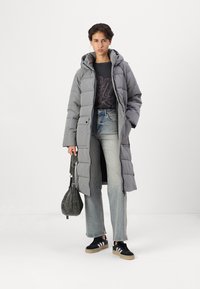 JDY JDYELFI LONG PADDED JACKET  - Abrigo de invierno - steel gray/black