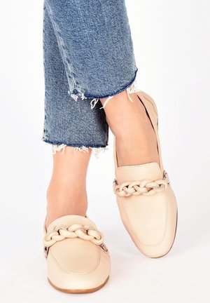 Inuovo, Mocassins - beige