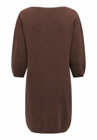 Tunic in maglia marrone con una vestibilità morbida, scollo rotondo e maniche a tre quarti. Texture morbida con leggera variazione di tono.