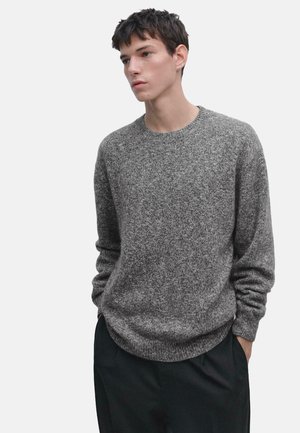 Pullover - grey