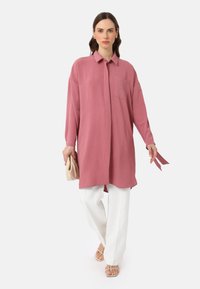 Modanisa REFKA - Button-down blouse - pink