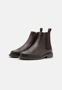 Levi's® AMOS CHELSEA - Botines - dark brown