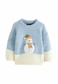 Pull en tricot avec un corps bleu clair, un ourlet crème et une appliqué de bonhomme de neige portant un chapeau et une écharpe bruns. Col et poignets côtelés.