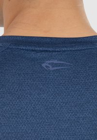 Smilodox POWERFIT TRIPLE PERFORMANCE - T-shirt till träning - dunkel blau