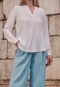 Eterna Blůza - white