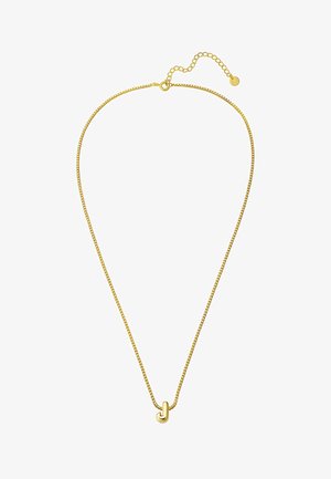 Guld kæde med en glat, buet "J" vedhæng. Har et fint, delikat kæde og en justerbar lås med forlængningsled.