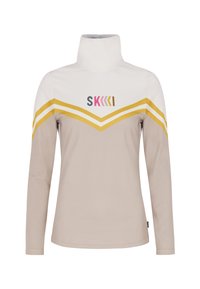 Langärmliges Oberteil in Beige und Weiß, mit einem hohen Kragen, Zickzackstreifen in Gelb und dem mehrfarbigen Logo "SKKII" auf der Brust.