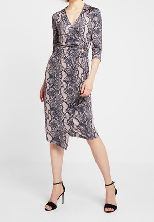 Robe fourreau - light pink