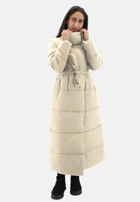 Cherry Koko Abrigo de invierno - beige