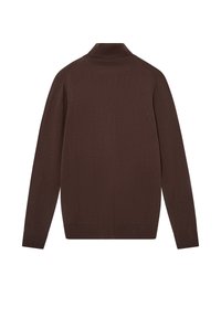 Brauner gestrickter Pullover mit Stehkragen, langen Ärmeln und gerippten Manschetten. Der Stoff hat eine glatte Textur und ein einheitliches Muster.