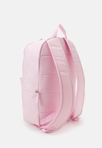 Nike Sportswear HERITAGE UNISEX - Mugursoma - pink foam/white
