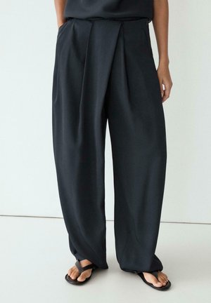 Massimo Dutti, TOTAL LOOK FLOWING DRAPED TROUSERS - Pantaloni - dark blue