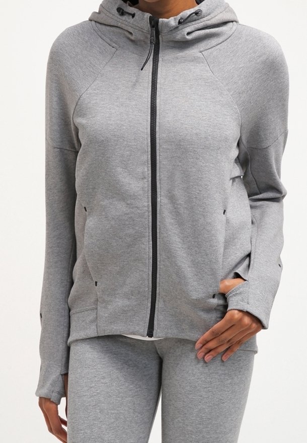 nike women's jacket with thumb holes