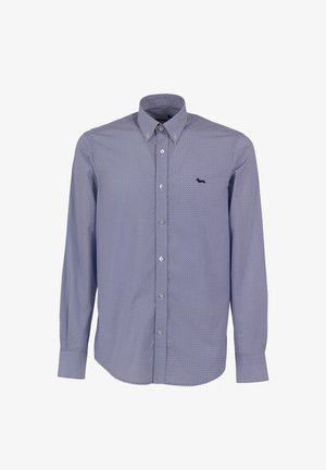 Camicia a maniche lunghe di colore blu navy con un piccolo motivo geometrico bianco. Presenta un colletto con bottoni e un accento logo nero sul petto.