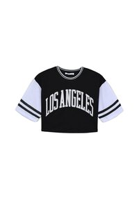 Crop top sportivo bianco e nero in tessuto a rete, con scollatura rotonda e maniche corte, caratterizzato dalla stampa "LOS ANGELES" e dettagli a righe.