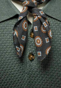 John Henric MOTIF BANDANA - Tørklæde / Halstørklæder - grey