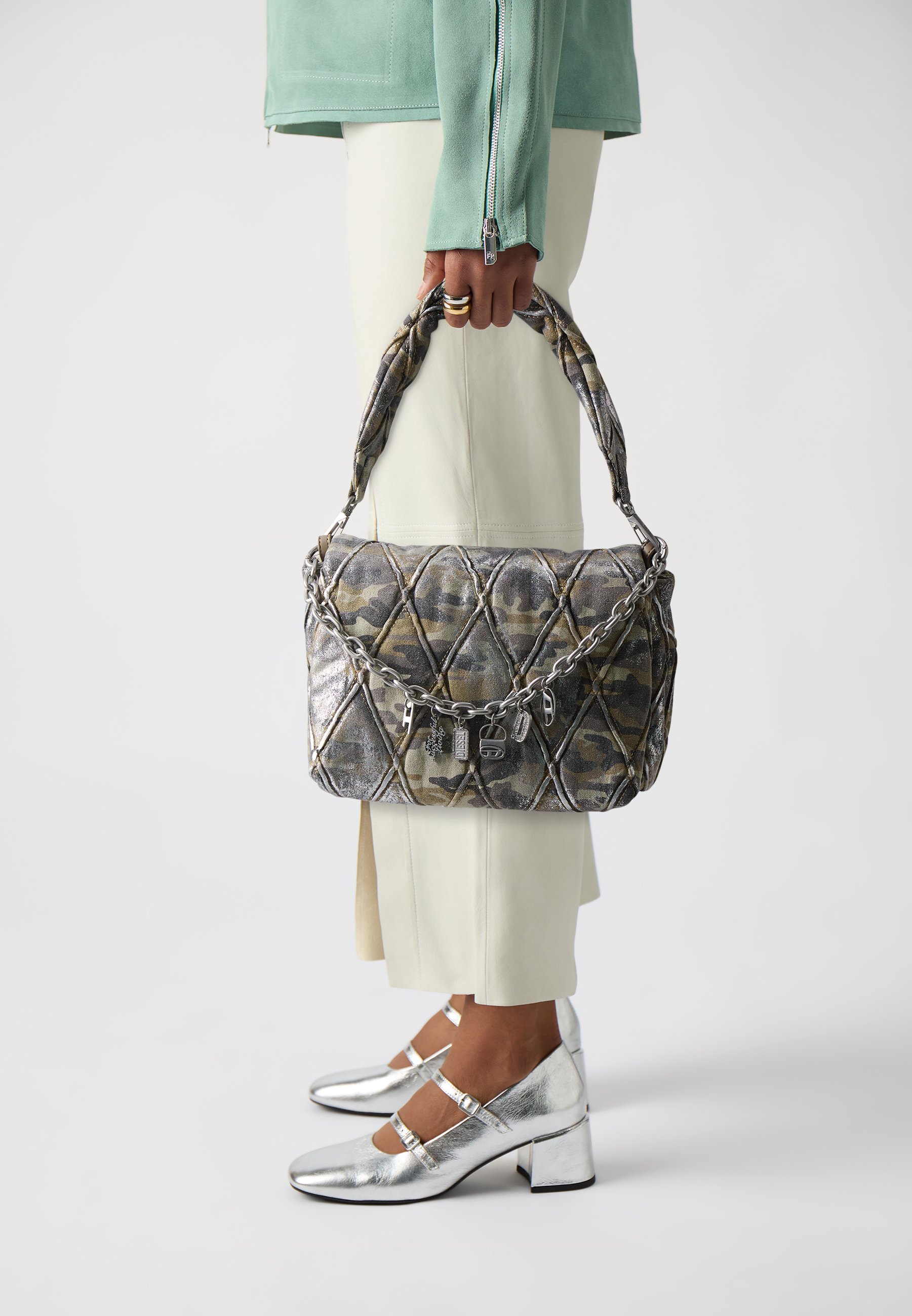 Diesel CHARM-D SHOULDER M - Cross body bag - beige/silver/silver 