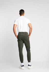 Be Edgy Tapered-Farkut - olive