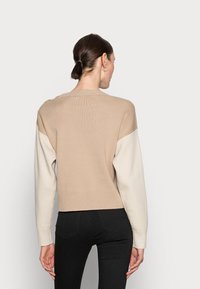 Tommy Hilfiger Sweter