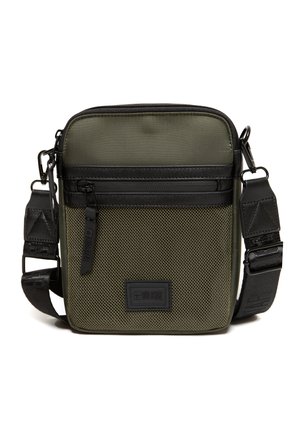 Grüne und schwarze Umhängetasche aus strukturiertem Nylon mit einem Mesh-Vorderpanel, Reißverschluss und verstellbarem Tragegurt. Mit Logodetail.
