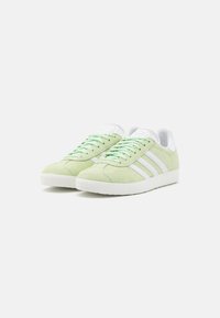 adidas Originals Tenisky - sand