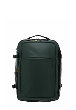 Zaino da viaggio rettangolare verde scuro con maniglia superiore, tasca frontale con zip, cinghie laterali nere e cursore della zip giallo su sfondo bianco.