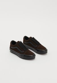 Vans PREMIUM OLD SKOOL UNISEX Tenisky black/brown/hnědá