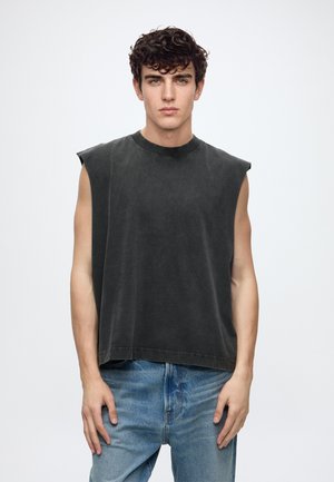 Abercrombie & Fitch - Top