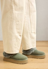 Non selezionato, moss green