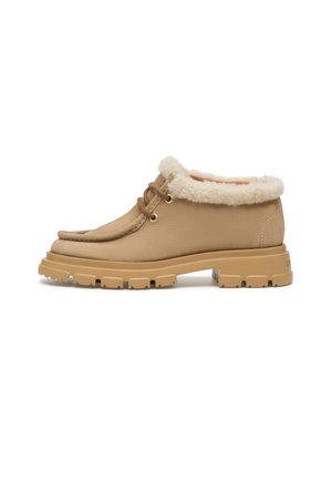 CHADO LONDON - Stivali da neve  - beige