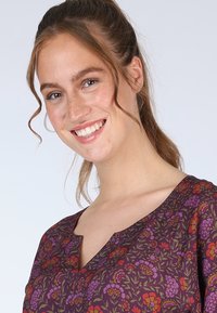 Deerberg HARJET - Freizeitkleid - plum