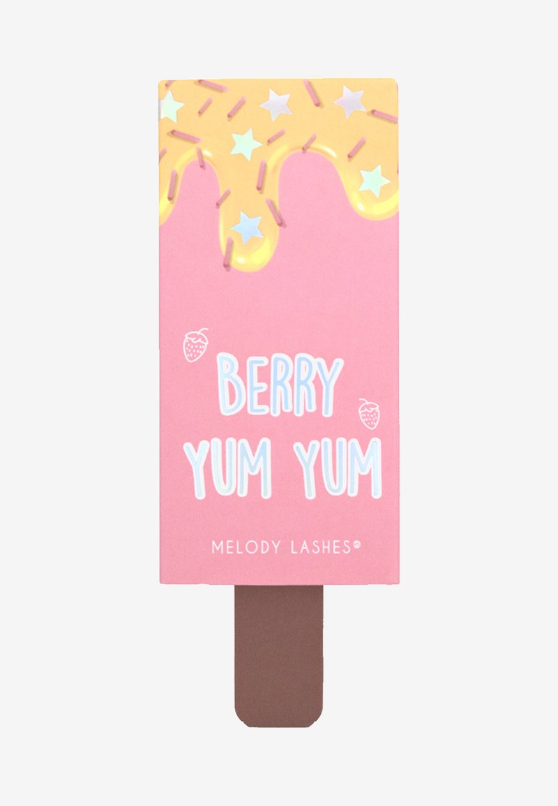 Die Verpackung von Berry Yum Yum hat einen rosa Hintergrund mit gelb dripping Zuckerguss, bunten Streuseln und einem braunen Stiel. Sie enthält verspielte Textdetails.