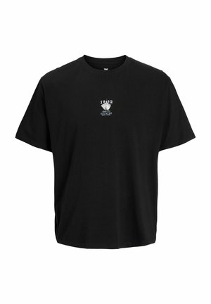 Črna bombažna majica s sproščenim krojem, ki ima majhen grafični dizajn v beli barvi na prsih, ki vključuje leto "1982."
