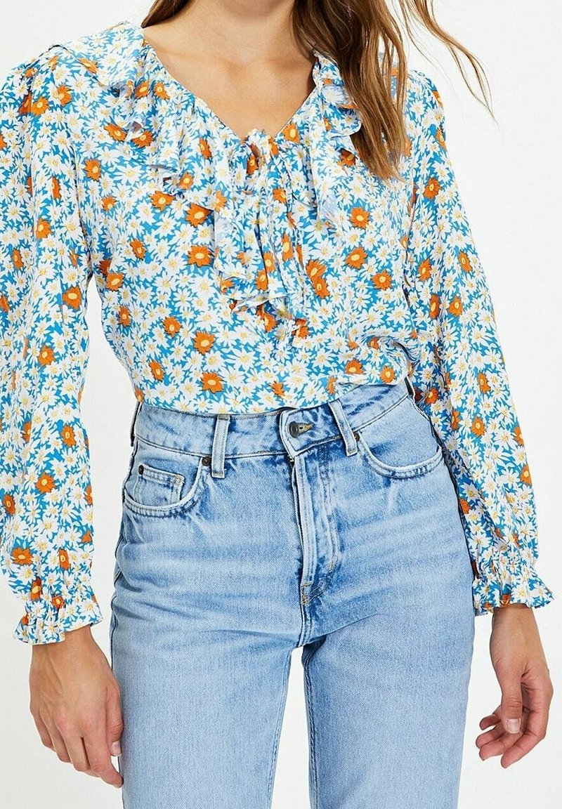 Trendyol Blouse - white