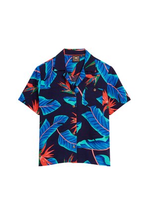Korte mouwen overhemd in marineblauw met een levendig turquoise en rood tropisch bladerenpatroon, voorzien van een knoopsluiting aan de voorkant en een borstzak.