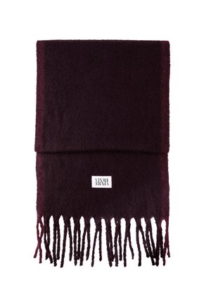 Bordowy szalik wykonany z miękkiego materiału, z frędzlami na brzegach i metką z logo. Prosty, prostokątny kształt.