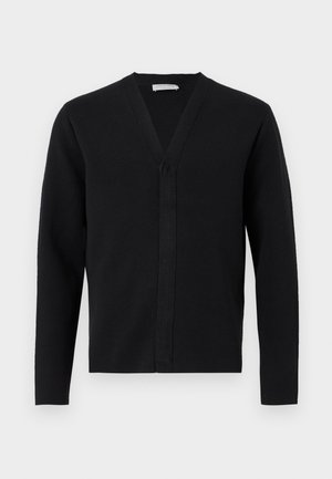 Cardigan noir à manches longues avec col en V et devant sans boutons, présenté sur un fond blanc uni.