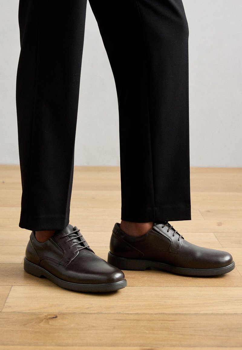 Geox Men's U Spherica Ec11 WideOxford