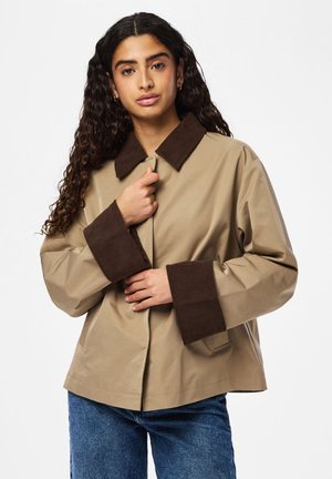 PCJORMA SHORT LIGHT - Let jakke / Sommerjakker - greige detail hot fudge